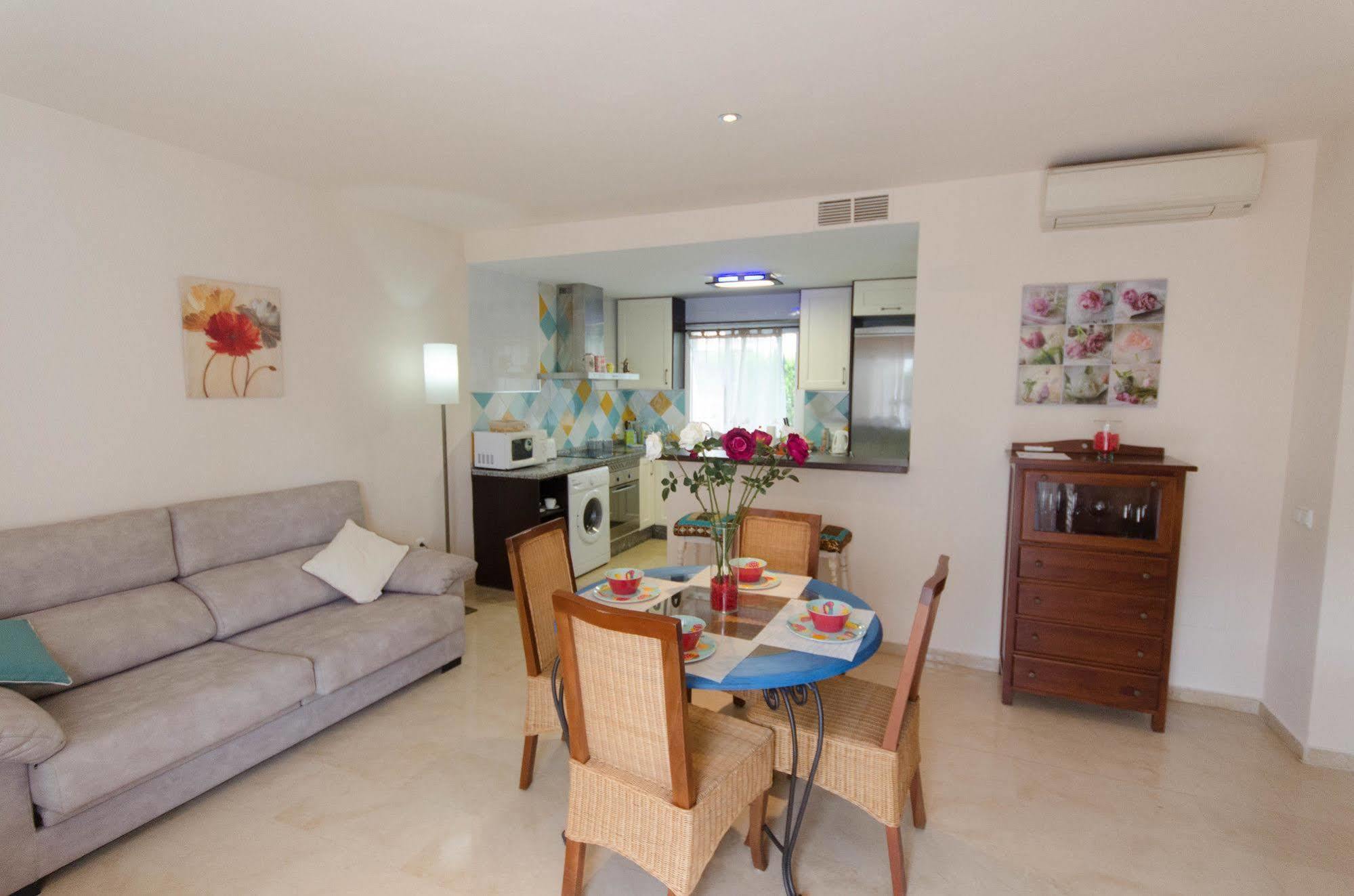Galindo Beach El Saladillo Estepona Exterior foto